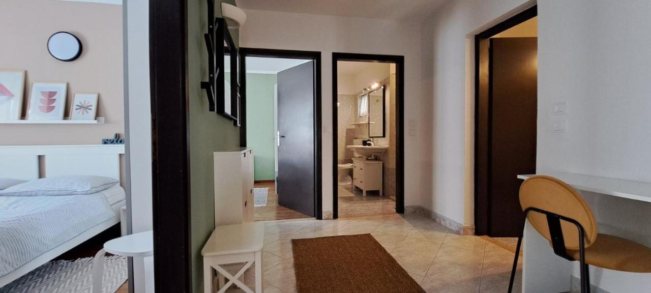 Apartments Mari Novigrad  ภายนอก รูปภาพ
